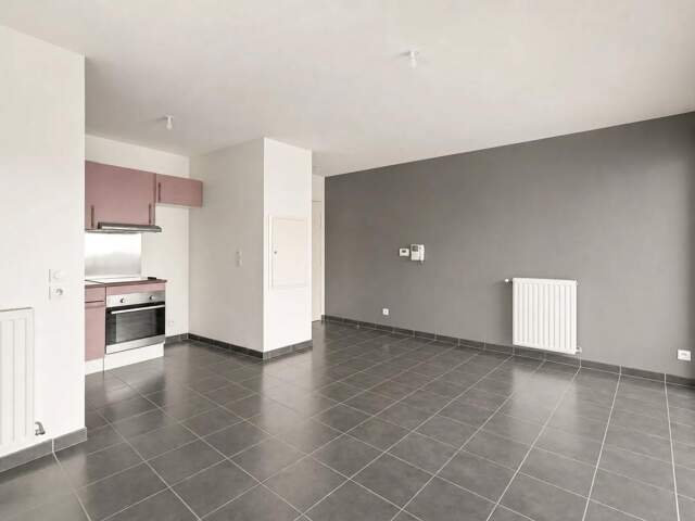Appartement T2 lumineux avec balcon à Meyzieu — photo du bien