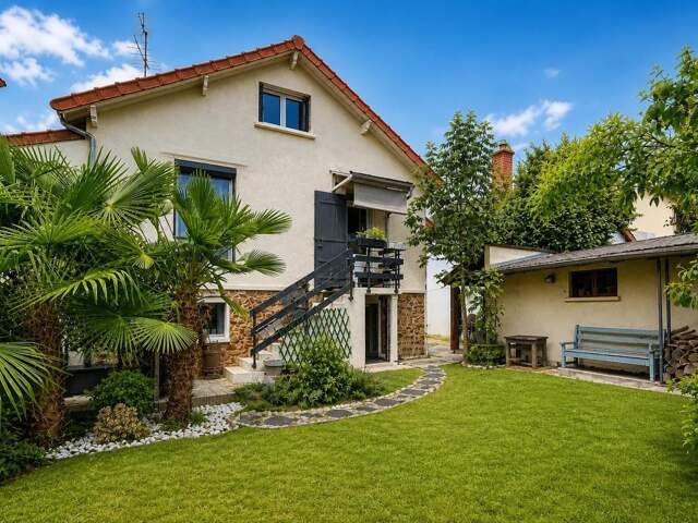 LES PAVILLONS-SOUS-BOIS – MAISON INDIVIDUELLE – JARDIN – GARAGE — photo du bien