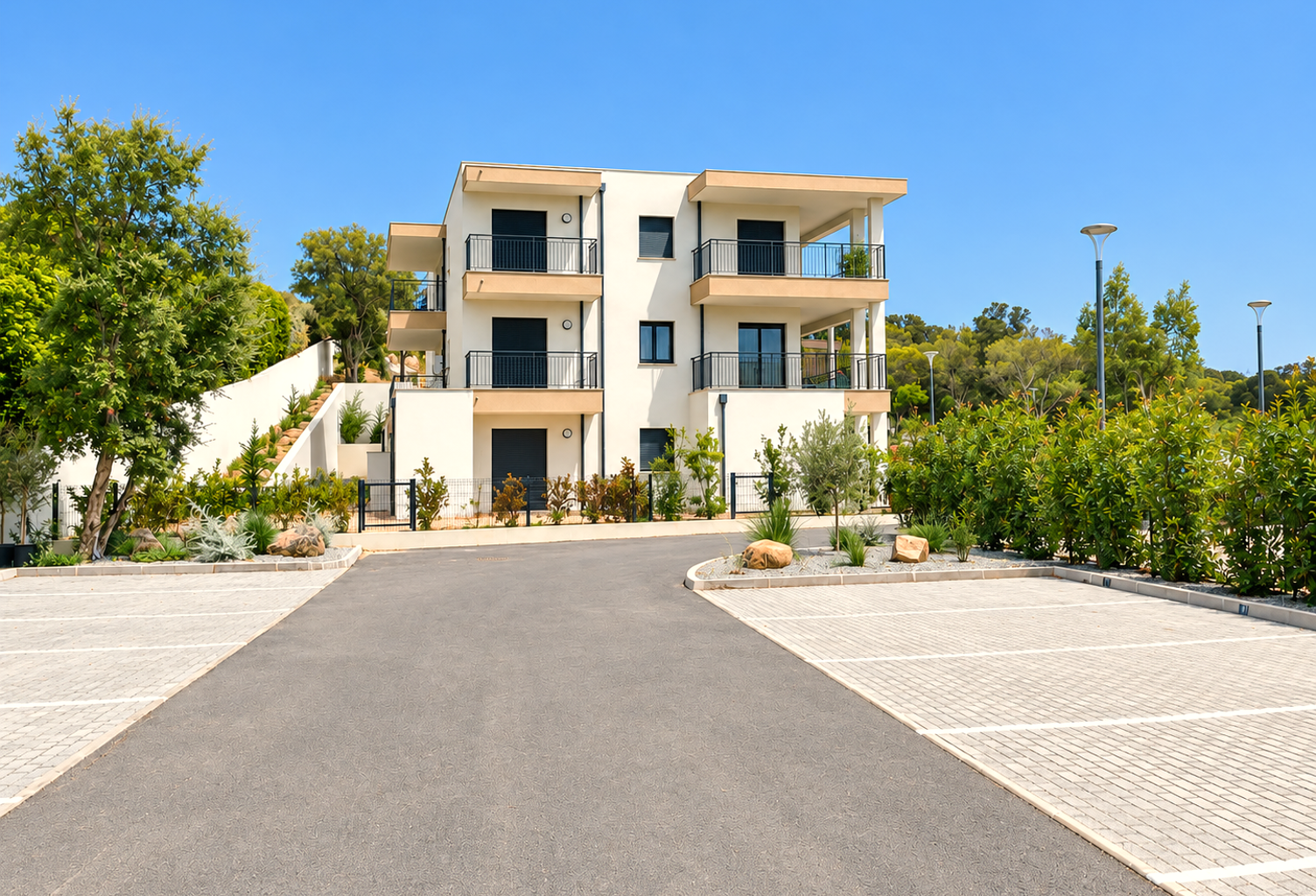 AGRÉABLE T3 de 70 M2  AVEC TERRASSES PROCHE DU CENTRE-VILLE — photo 1