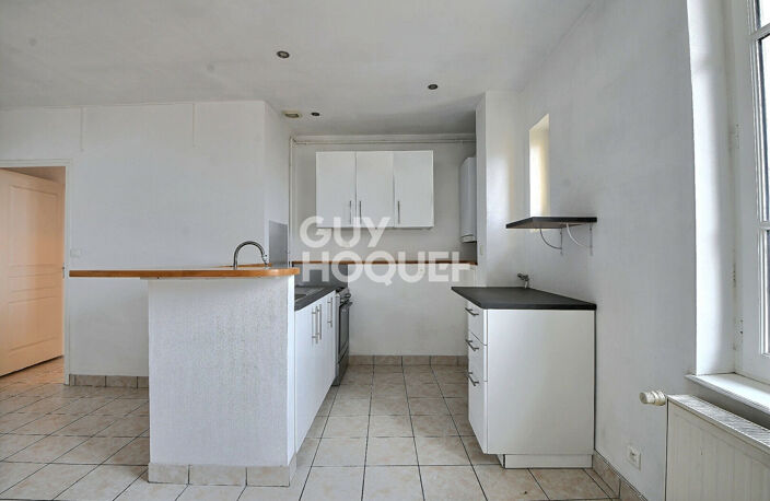 Montchat, Appartement T3 de 46m² en dernier étage avec cave - Lyon 3ème — photo 2