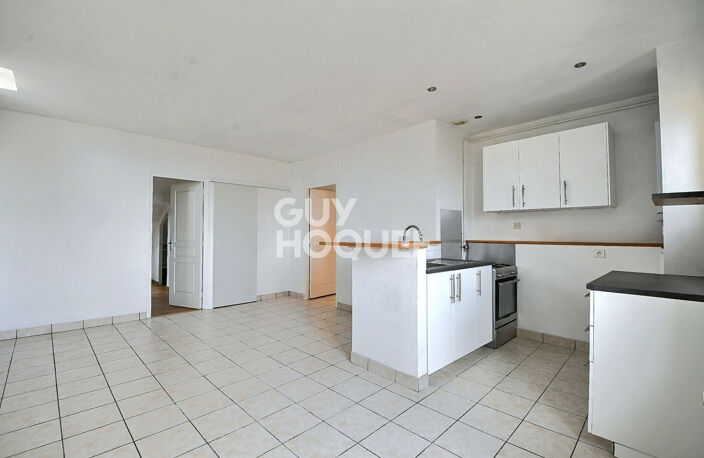 Montchat, Appartement T3 de 46m² en dernier étage avec cave - Lyon 3ème — photo 3