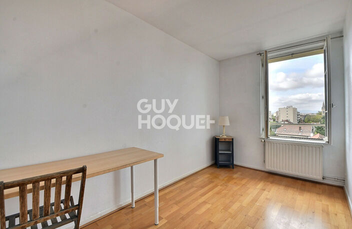 Montchat, Appartement T3 de 46m² en dernier étage avec cave - Lyon 3ème — photo 5