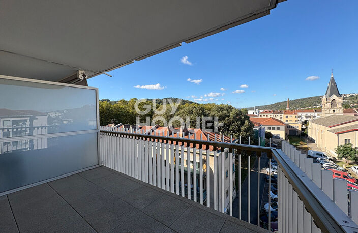 Joli appartement T3 dans une résidence récente et sécurisée avec stationnement et balcon — photo 2