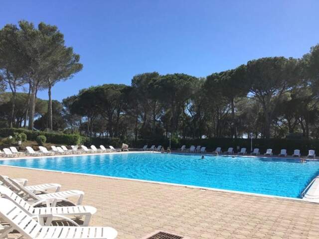 Saint-Raphaël golf de Valescure appartement t1. — photo du bien