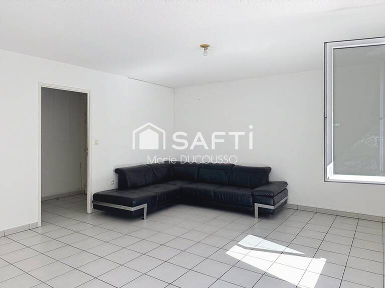 Appartement T3 lumineux avec balcon et 2 places de parking à Castillon-la-Bataille — photo 1