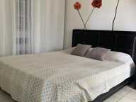 ORPI - SAINT GILLES APPARTEMENT 51m² MEUBLE A LOUER — photo 2