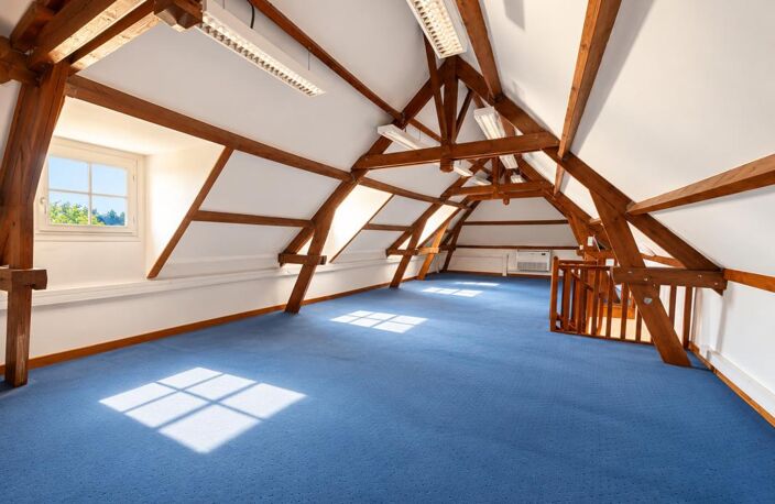 Bureaux 158 m² – Centre-ville Saint-Denis — photo 2
