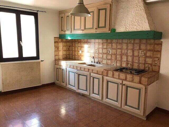 A louer OLLIOULES CENTRE VILLE - Appartement 2 pièces 42 m2 — photo du bien