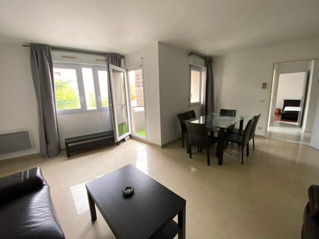 Bel appartement 2 pièces à louer – Cergy, au pied du RER A — photo du bien