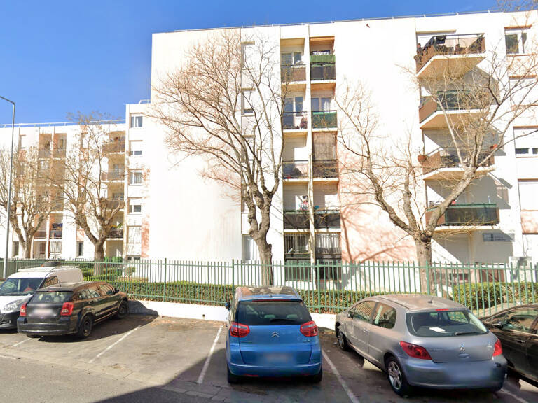 Faux T4 - NIMES - LE BOILEAU — photo 1