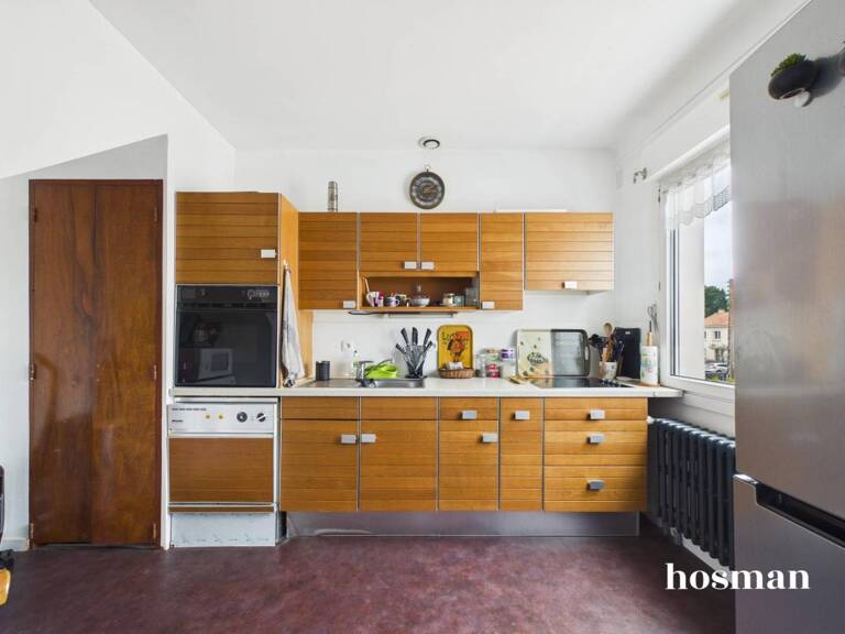 Appartement T3 traversant avec parking - Rue de la Lourneau, Saint-Sébastien-sur-Loire — photo 1
