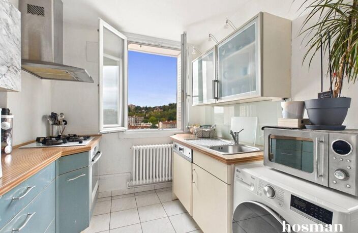 Appartement 4 pièces 76,72 m² avec balcon et box fermé en sus-vue magnifique - Rue de la Navarre, La Mulatière — photo 4