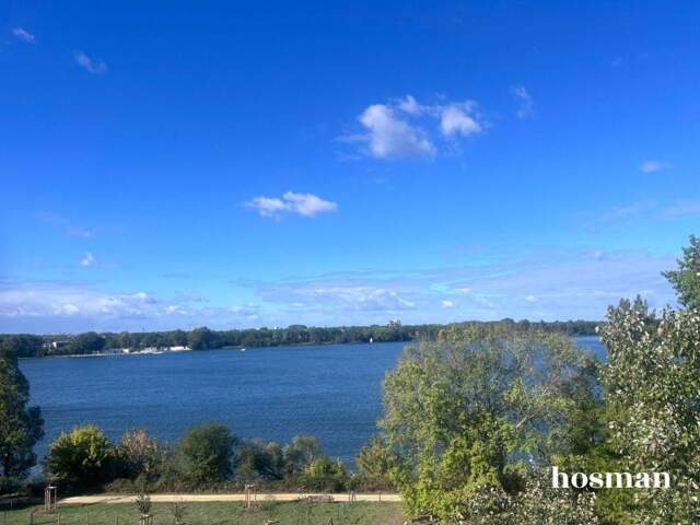 Appartement prêt à vivre de 5 pièces avec vue exceptionnelle sur le lac – 24 Rue Paule Marrot, Bordeaux — photo du bien