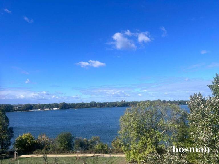 Appartement prêt à vivre de 5 pièces avec vue exceptionnelle sur le lac – 24 Rue Paule Marrot, Bordeaux — photo 1
