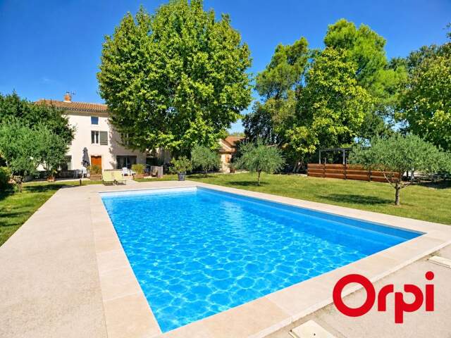 Bastide de Caractère du XIXe Siècle avec Piscine sur un Parc de 7 673 m² – Monteux (84170) — photo du bien