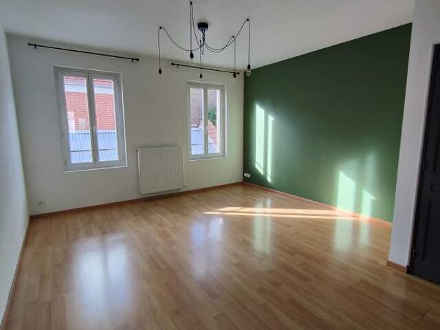 Appartement À Louer — photo du bien