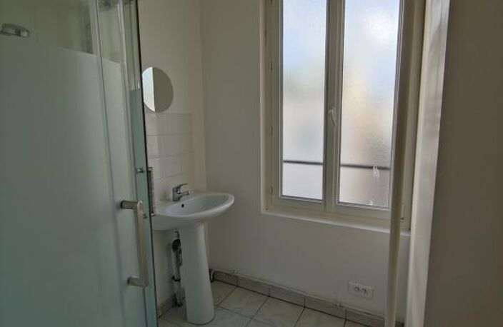 Appartement À Louer — photo 4