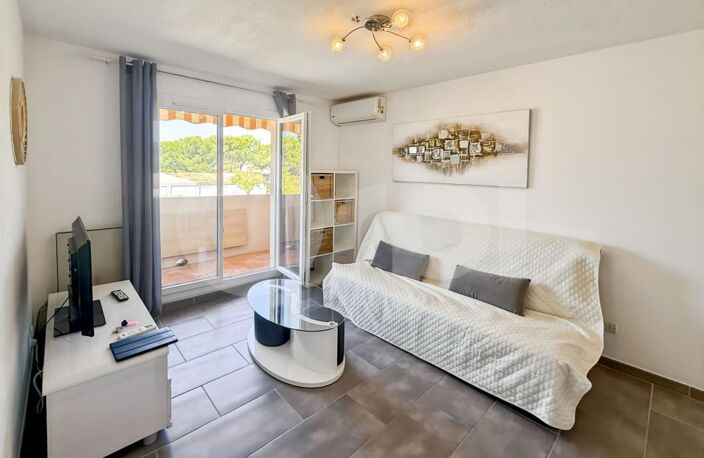 Appartement La Londe T1 bis avec piscine à l'année — photo 4