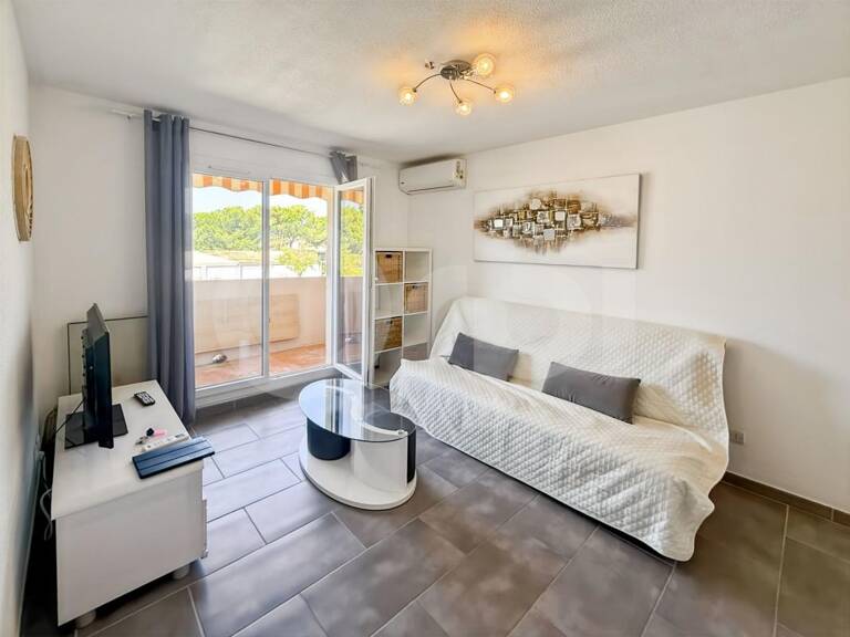 Appartement La Londe T1 bis avec piscine à l'année — photo 1