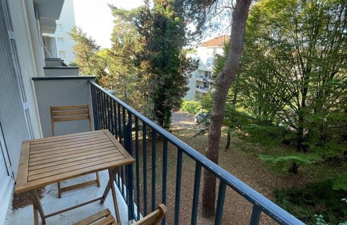 Appartement À Louer — photo 4