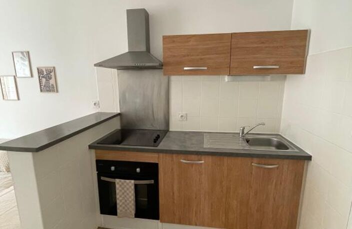 Appartement À Louer — photo 3