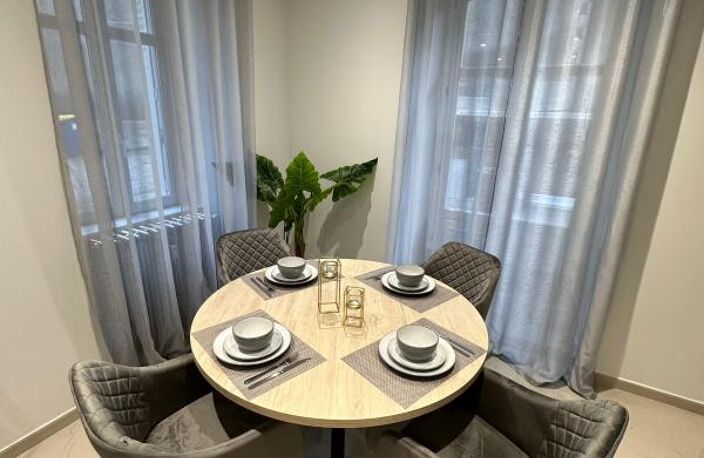 Appartement À Vendre — photo 3
