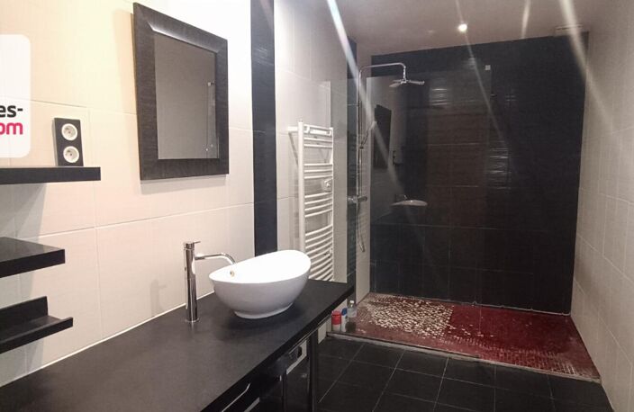 Maison individuelle 164 m2 avec garage annexe — photo 5