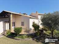 ROCHEGUDE -Maison familiale de 202 m², 5 chambres, sur 2 090 m² de terrain arboré — photo 3