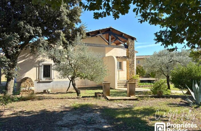 ROCHEGUDE -Maison familiale de 202 m², 5 chambres, sur 2 090 m² de terrain arboré — photo 4