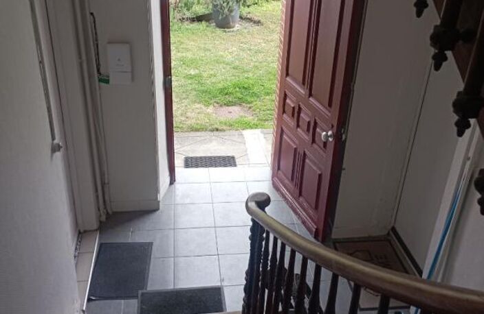 APPARTEMENT DUPLEX - DEUX CHAMBRES — photo 2