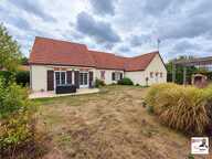 EXCLUSIVITÉ À COULLONS : Pavillon de plain-pied, double garage et grand jardin clos — photo 2