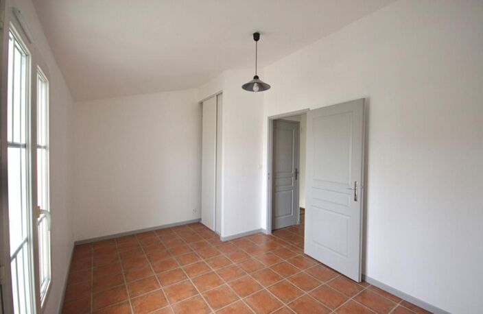 Maison  3 pièce(s) 72 m2 — photo 3