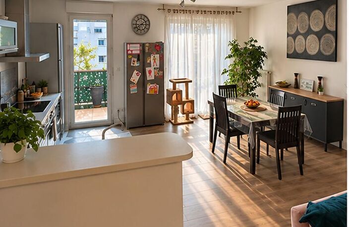 Appartement T5 DE 84 M² AVEC BALCON DE 24 M², VUE VERCORS, GARAGE ET CAVE  DPE B- ETAGE 4/5 — photo 4