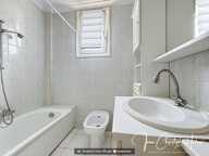 30900 NIMES Appartement  4 pièces de 68 m2  3 faces avec Garage privatif — photo 3