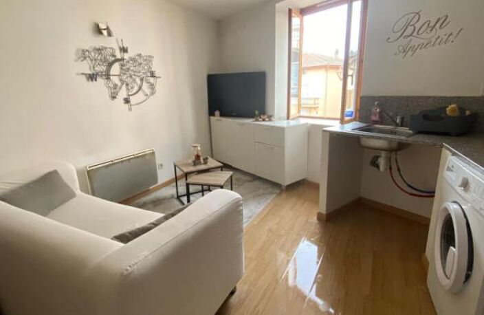 Immeuble de rapport Saint Verand 210 m2 — photo 4