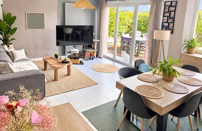 74150-Rumilly-Maison mitoyenne d un coté - 77 m2 — photo 2