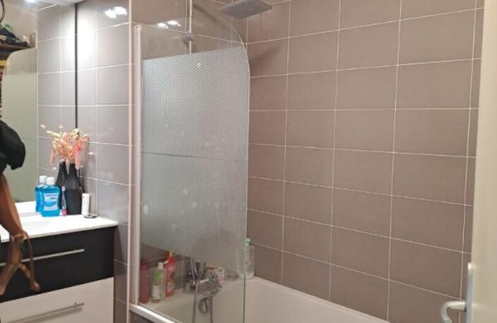 74150-Rumilly-Maison mitoyenne d un coté - 77 m2 — photo 5