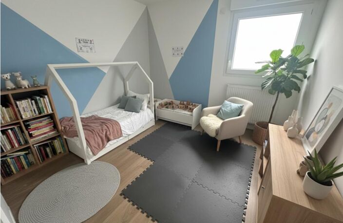 SAINT-JORIOZ  BEL APPARTEMENT TRAVERSANT 3 PIÈCES EN REZ-DE-JARDIN AVEC TERRASSE ET JARDIN PRIVATIF — photo 5