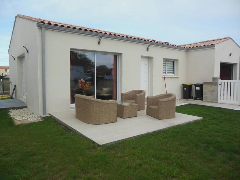 Maison NEUVE 76.78 m2 à Saint Georges De Didonne - 2 chambres - garage — photo 1
