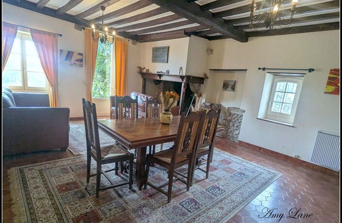 GESTAS - MAISON DE CARACTERE  AVEC DEPENDANCE AMENAGEE - 219 M² — photo 3