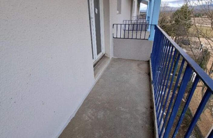 SAINT-CHRISTOL (84390) APPARTEMENT 100 m² BALCON MEZZANINE COMBLES 2 PARKINGS  72 000 — photo 5