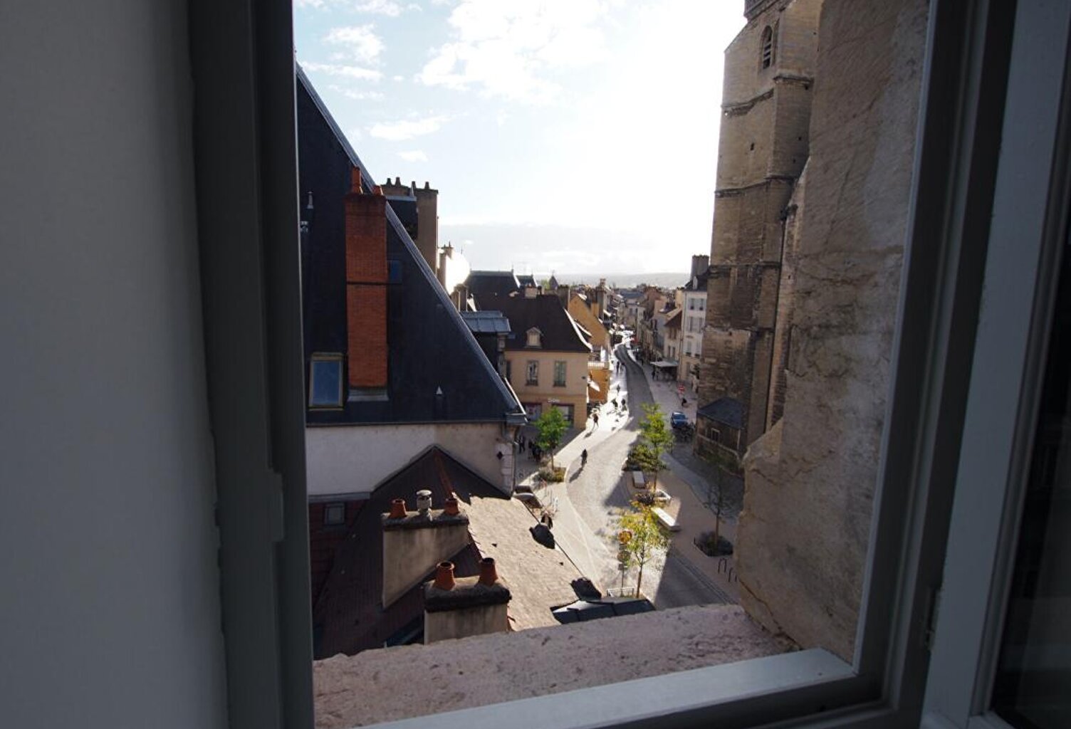 Dijon T3 hyper centre-ville — photo 1
