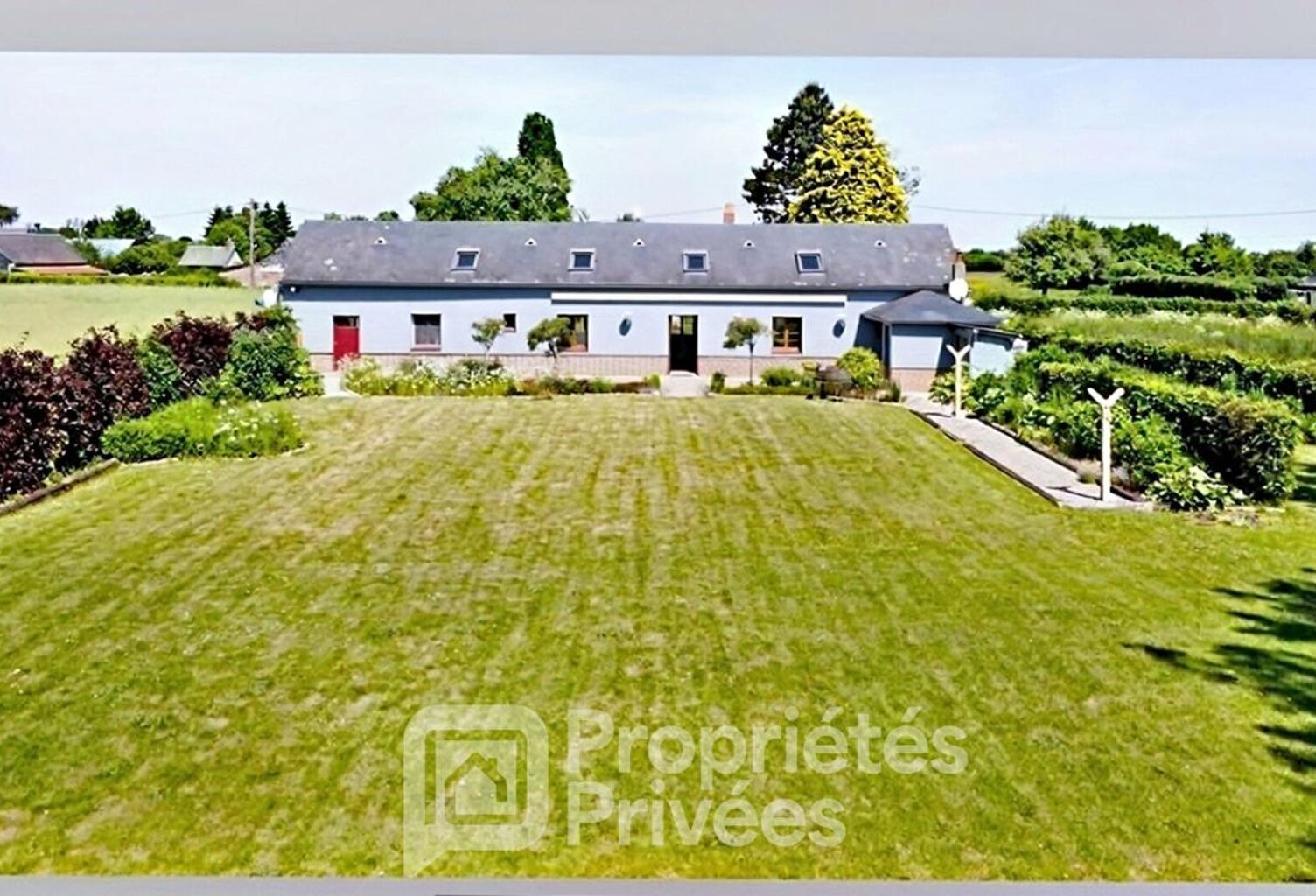 Longère sur 4000 m2 de terrain arboré — photo 1