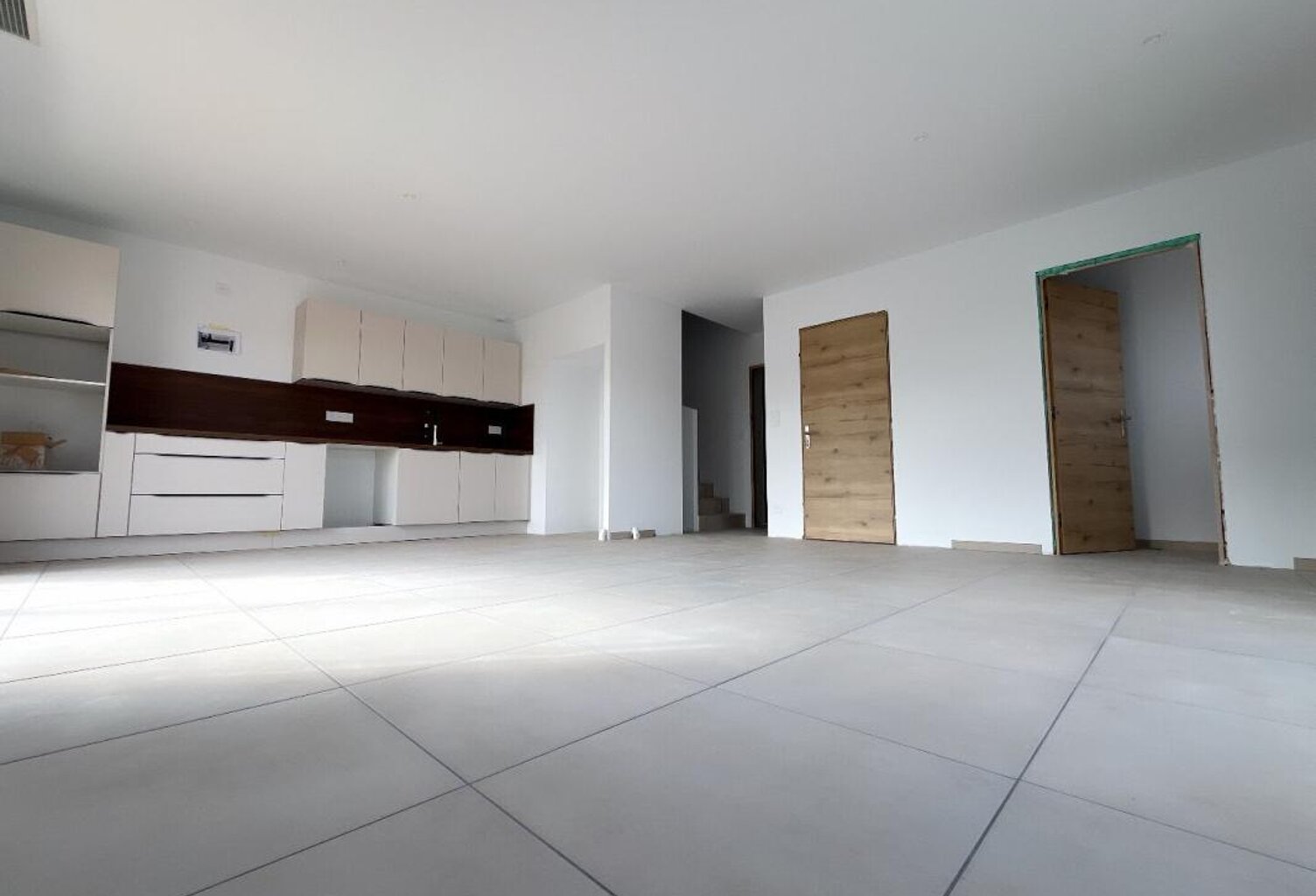 Magnifique maison neuve de 108 m2 en R+1 sur un terrain 3 faces de 337 m² piscinable — photo 1