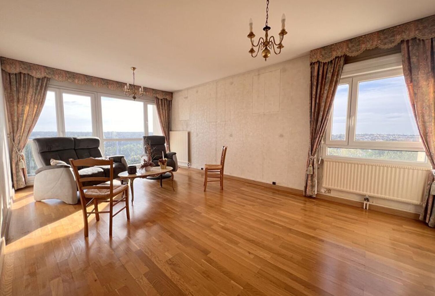 Appartement - Le Mans - Promenade Newton - 8 pièce(s) - 168 m² — photo 1