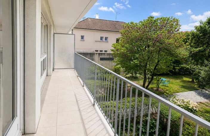 À 3 min du RER A : 81 m² au calme, 2 balcons sans vis-à-vis — photo 2