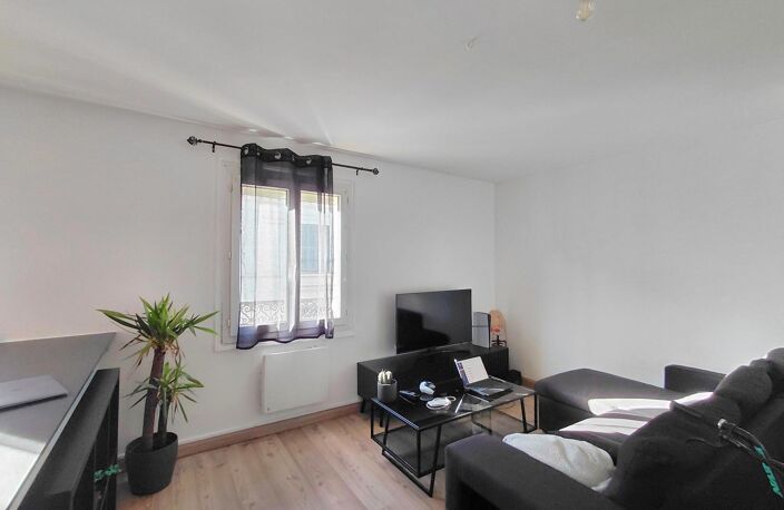 Location appartement 2 pièces 36 m² à Tours (37000) — photo 2