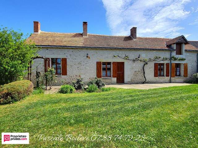 Longère avec dépendances et grand terrain ? NOYANT-VILLAGES (49390) — photo du bien