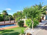 Maison Aubagne 8 pièce(s) 190 m2 avec piscine - jacuzzi sur 1200 m2 de terrain — photo 2