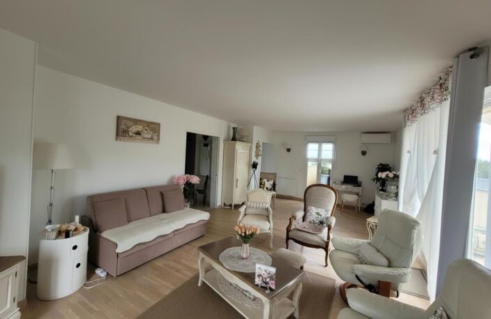 Appartement Duplex, Vue Lac Enghien Les Bains 5 pièce(s) 124.29 m2 — photo 4